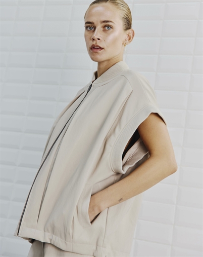 Withblack - WBLAnni Vegan Waistcoat - Silver Linning 